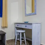 Vassos * Líndos