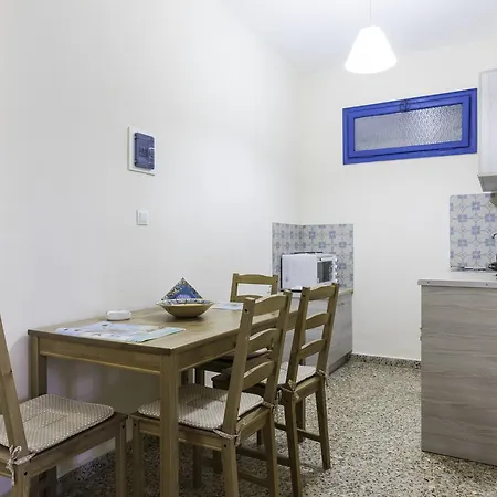 Vassos Apartment *